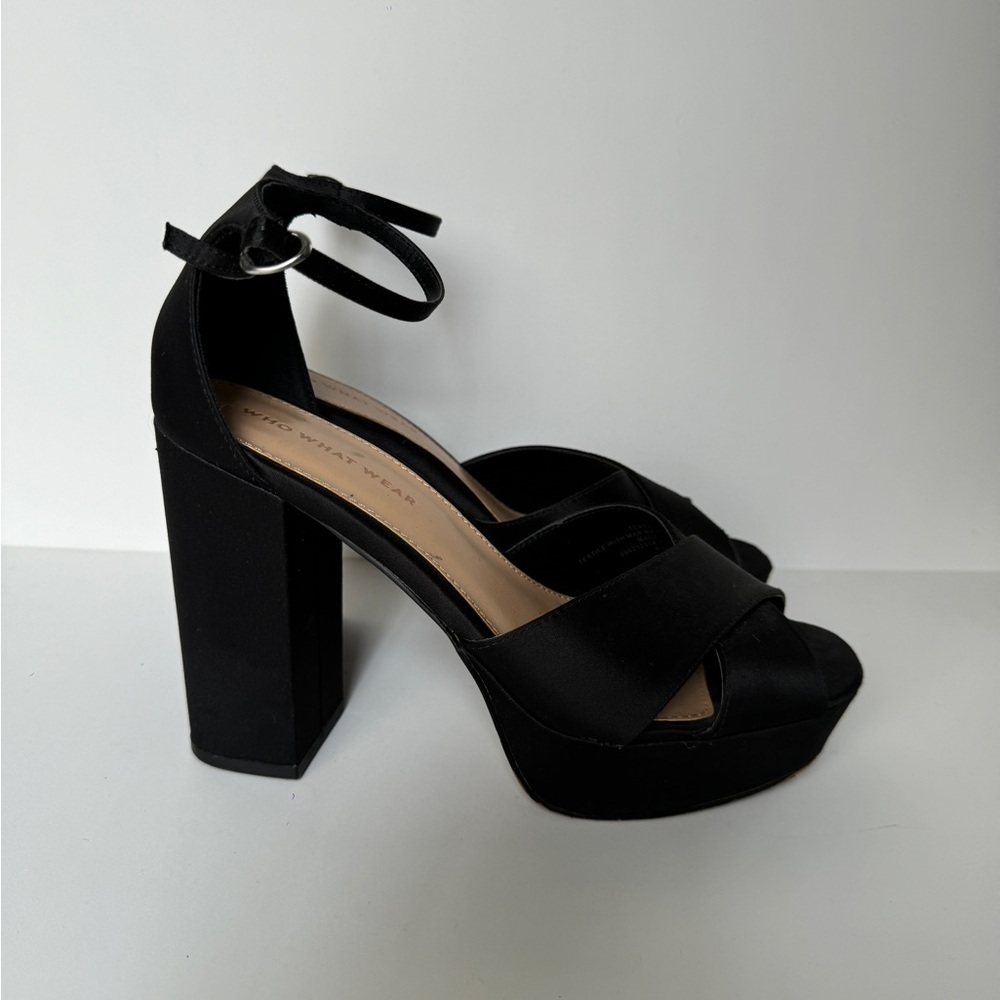 Who What Wear Black Heels with Straps